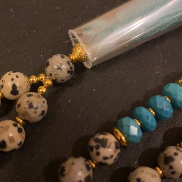 Turquoise and black&white Necklace - Picture 6 of 6